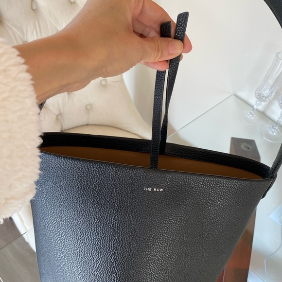 The Row inspired tote similar to the Park N/S tote in Medium. - Picture 13 of 13